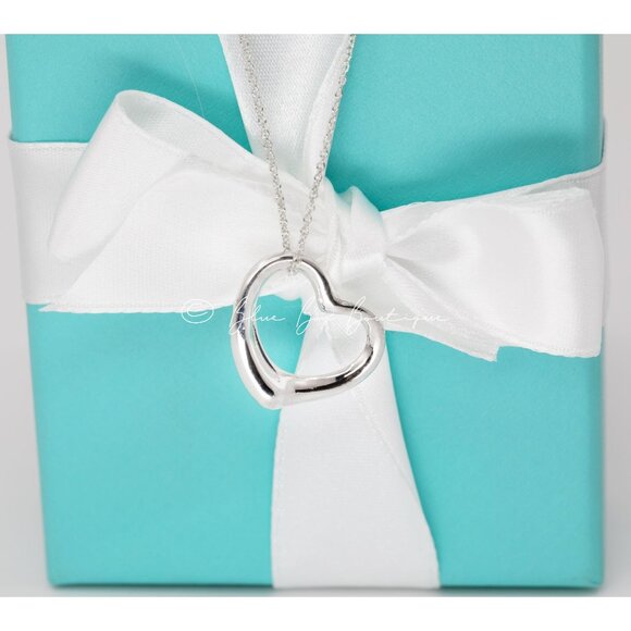 Tiffany & Co. Elsa Peretti Vintage Open Heart Necklace Medium 22mm Pendant - Picture 4 of 8